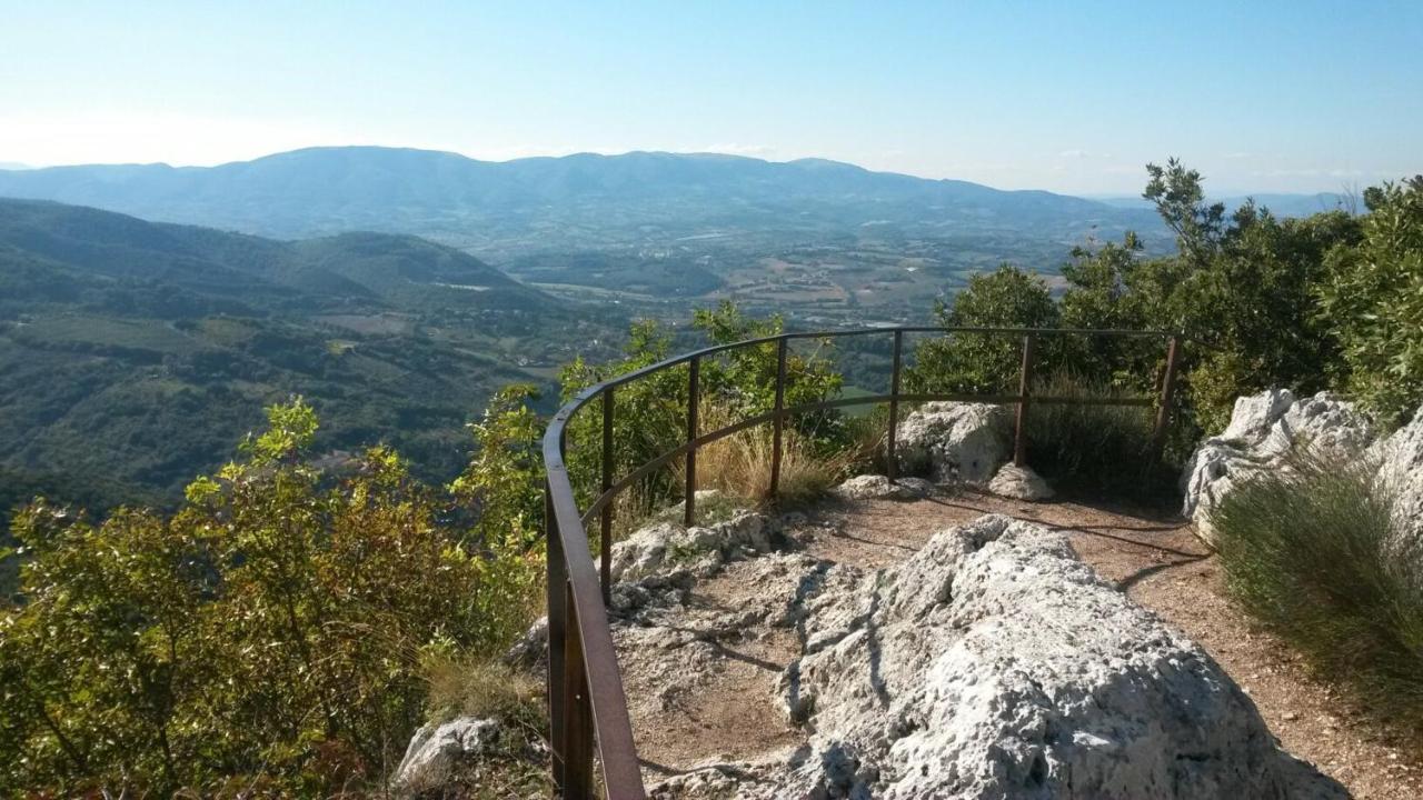 Palazzo Lauri Spoleto 아파트 외부 사진