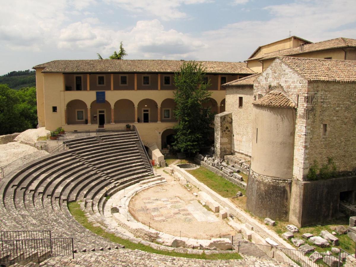 Palazzo Lauri Spoleto 아파트 외부 사진